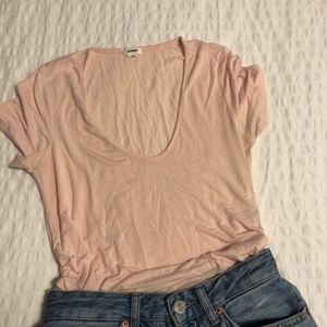 Light pink t-shirt